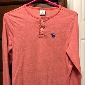 ABERCROMBIE Boys Long Sleeve Tee Washed Red Color